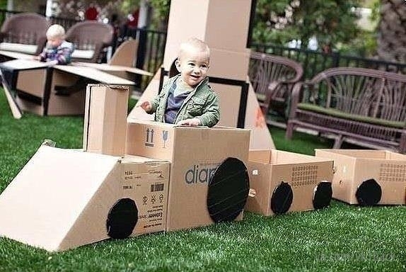 Идеи, как превратить картонные коробки в детский восторг