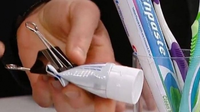 Как выдавить из тюбика зубную пасту