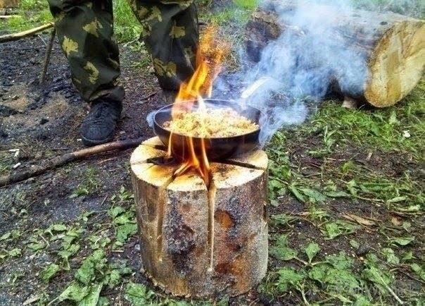 Дровяной примус в походе.